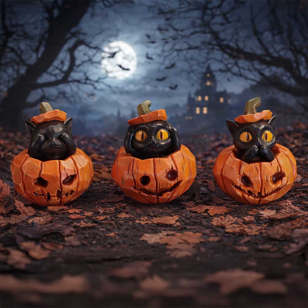 Three Wise Halloween Pumpkin Patch Cats 7.7cm