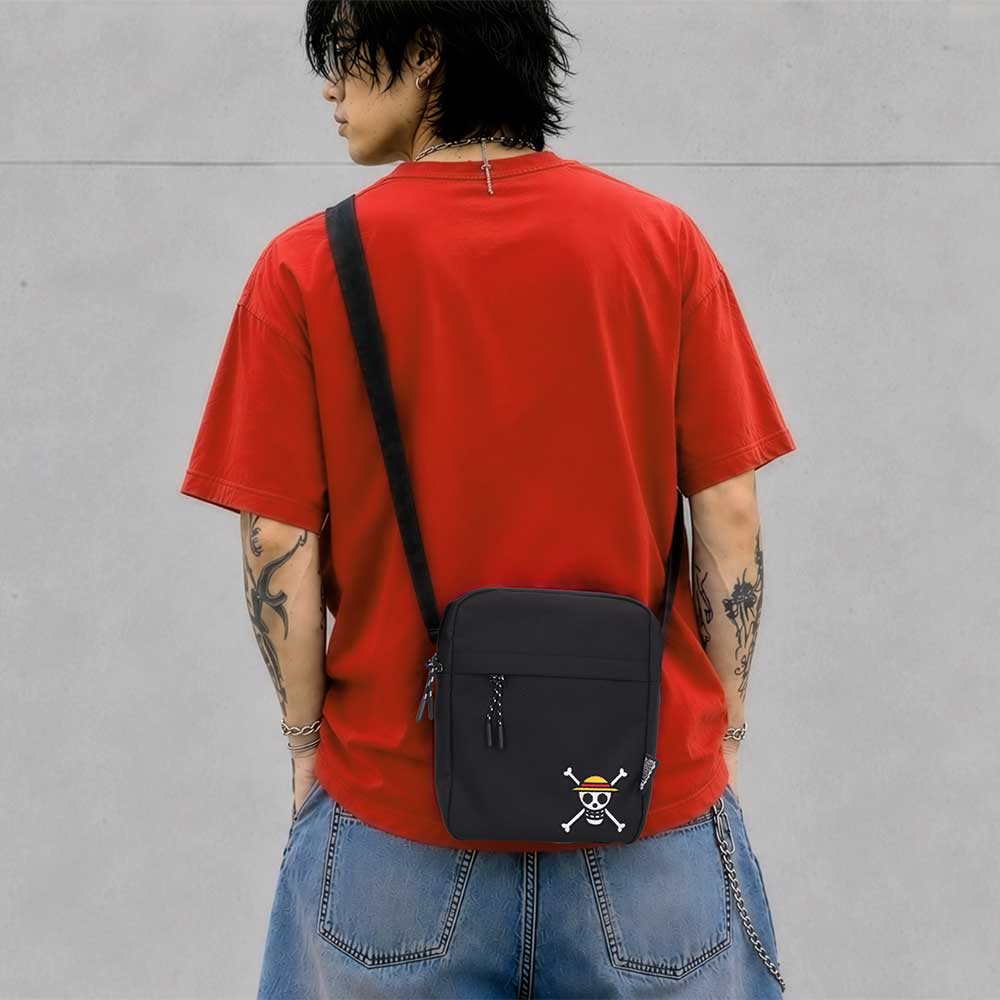 One Piece Luffy Jolly Roger Crossbody Bag In Black 22.8cm