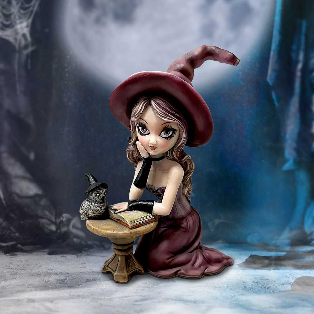 Agatha Witch Figurine 15cm